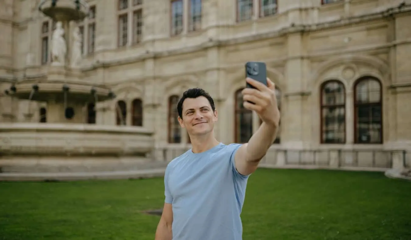 Holafly Plans: The Best eSIM Plan for Long Term Travelers